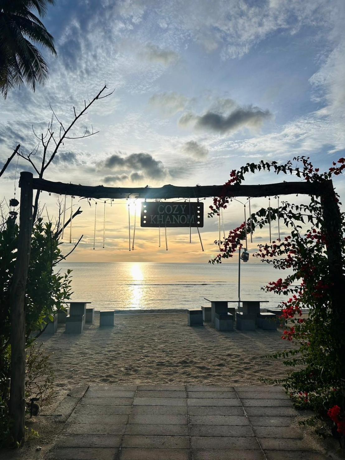Cozy Khanom โคซี่ ขนอม Ban Na Dan  Buitenkant foto